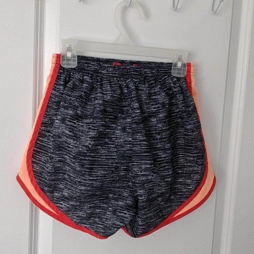 NIKE DRI FIT lined athletic shorts